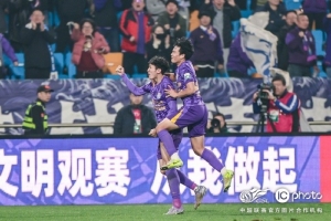 感谢与我们同在的每位球迷朋友！ 暂别泰达足球场，“水滴”见！