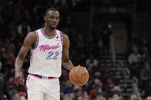 渐入佳境！维金斯18中11砍下24+6 过去两场得分都20+