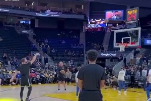 库里的赛前训练，有时候真感觉比看一场NBA比赛还过瘾~