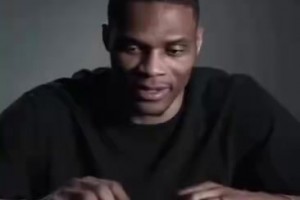 传世经典！回顾16年杜兰特加盟勇士时，威少难以置信！