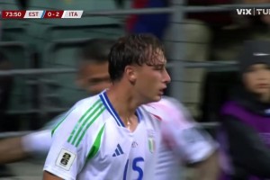 意大利3-0锁定胜局！斯皮纳佐拉传中埃斯波西托破门！