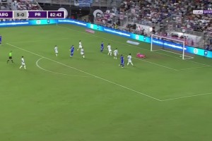 秀儿！梅西脚后跟助攻劳塔罗破门，进球后塔罗深情拥抱梅西🤯