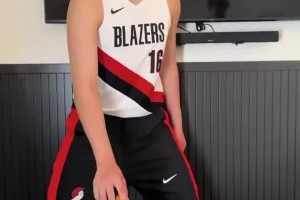 目标成为约老师！杨瀚森手活挑战仅耗时14秒29😍😍😍